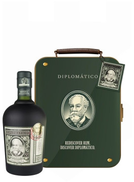 Diplomatico Reserva Exclusiva Suitcase Gift